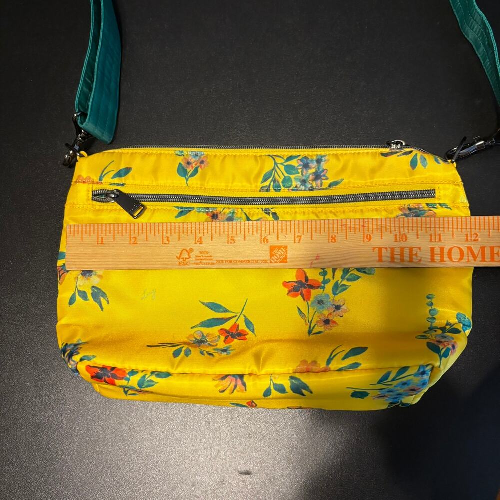 LUG Flare 2 Crossbody Bag Quilted Purse Floral BOUQUET YELLOW Green Purse - Picture 3 of 7